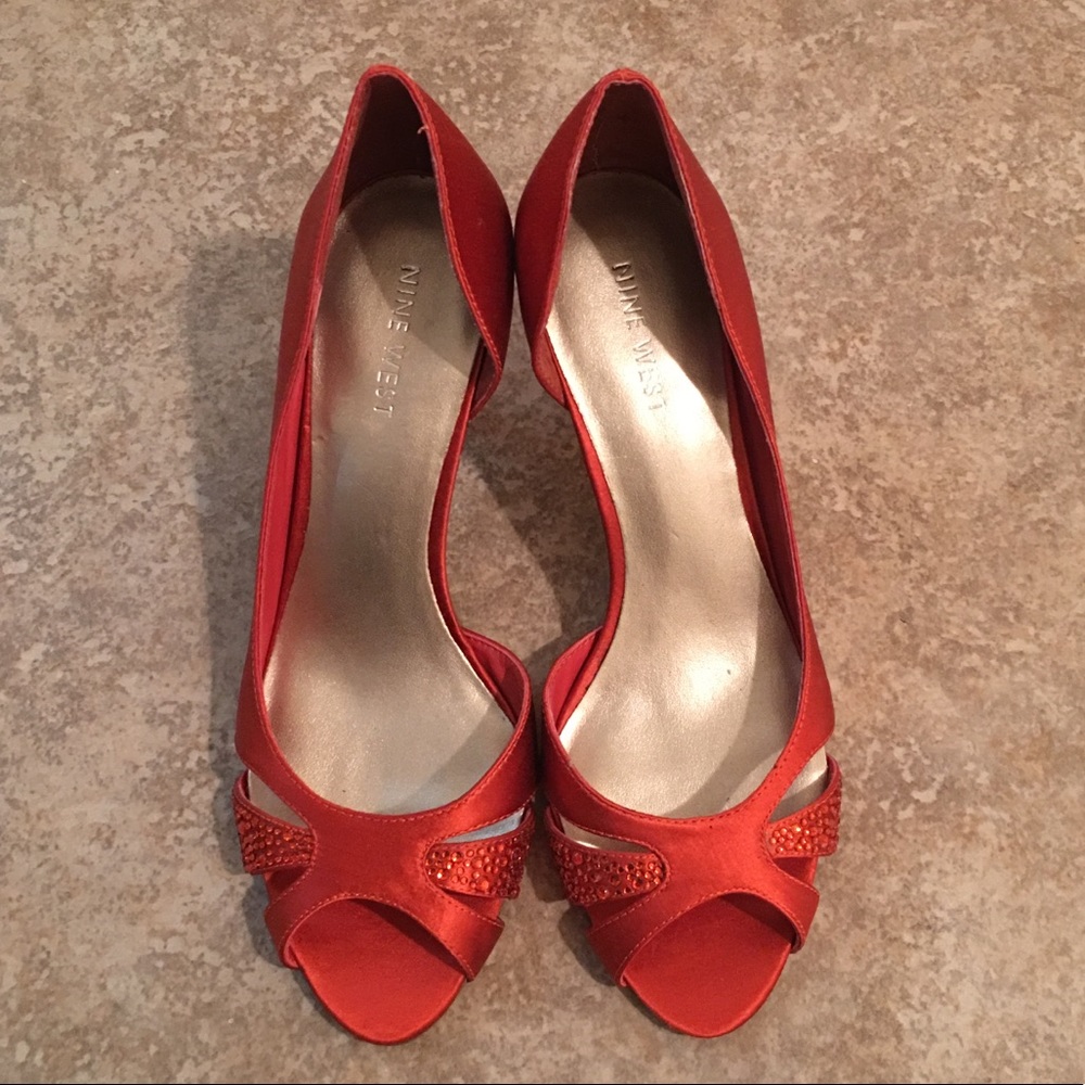 NEW Nine West heels